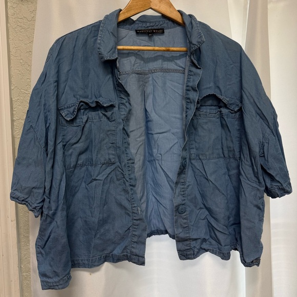 Mariloup Wolf Jean Short Sleeve Button Up - Picture 1 of 3
